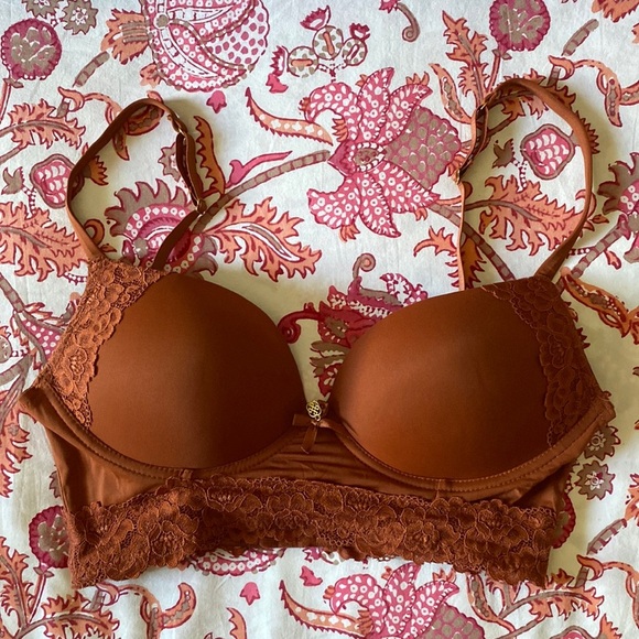 Daisy Fuentes,rust red,padded lace bra size 34C - Picture 1 of 8